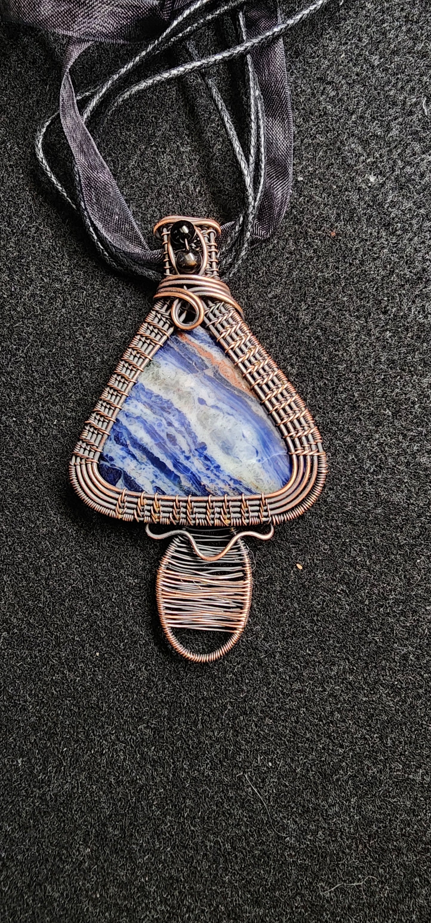 Sodalite mushroom