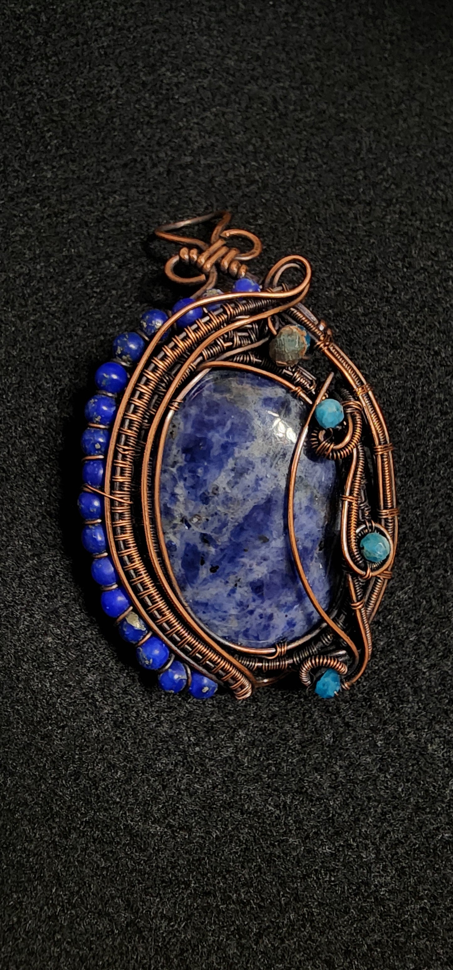 Sodalite, Apatite and Lapis